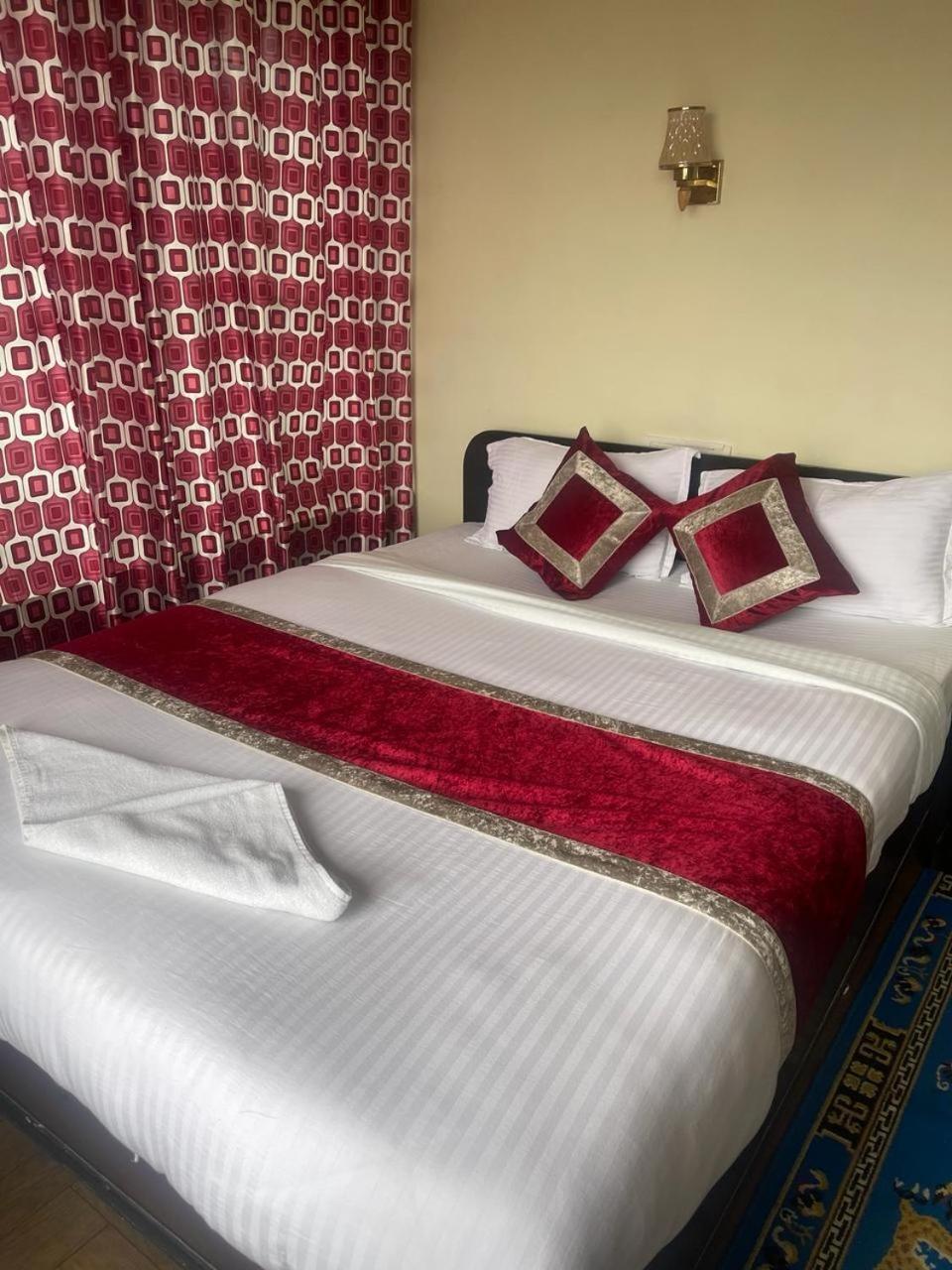 Hotel The Holy Birth لومبيني المظهر الخارجي الصورة